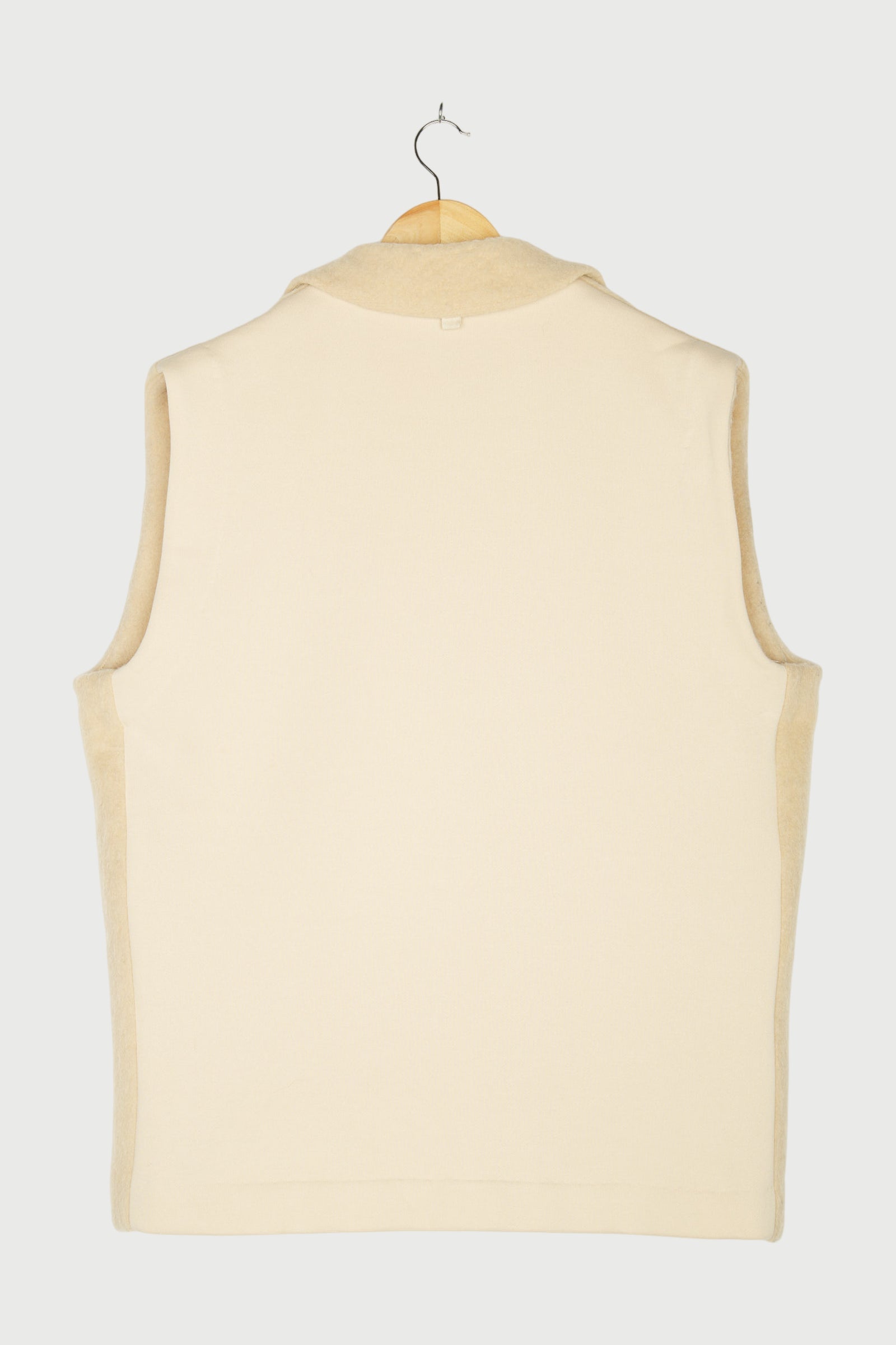 HAIRY SLEEVELESS BLAZER
