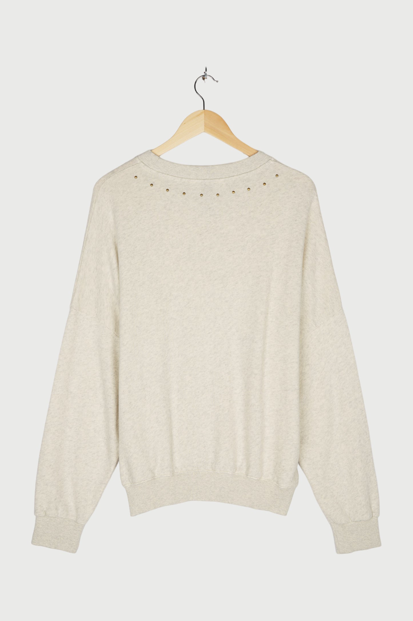 SWEATER STUDS