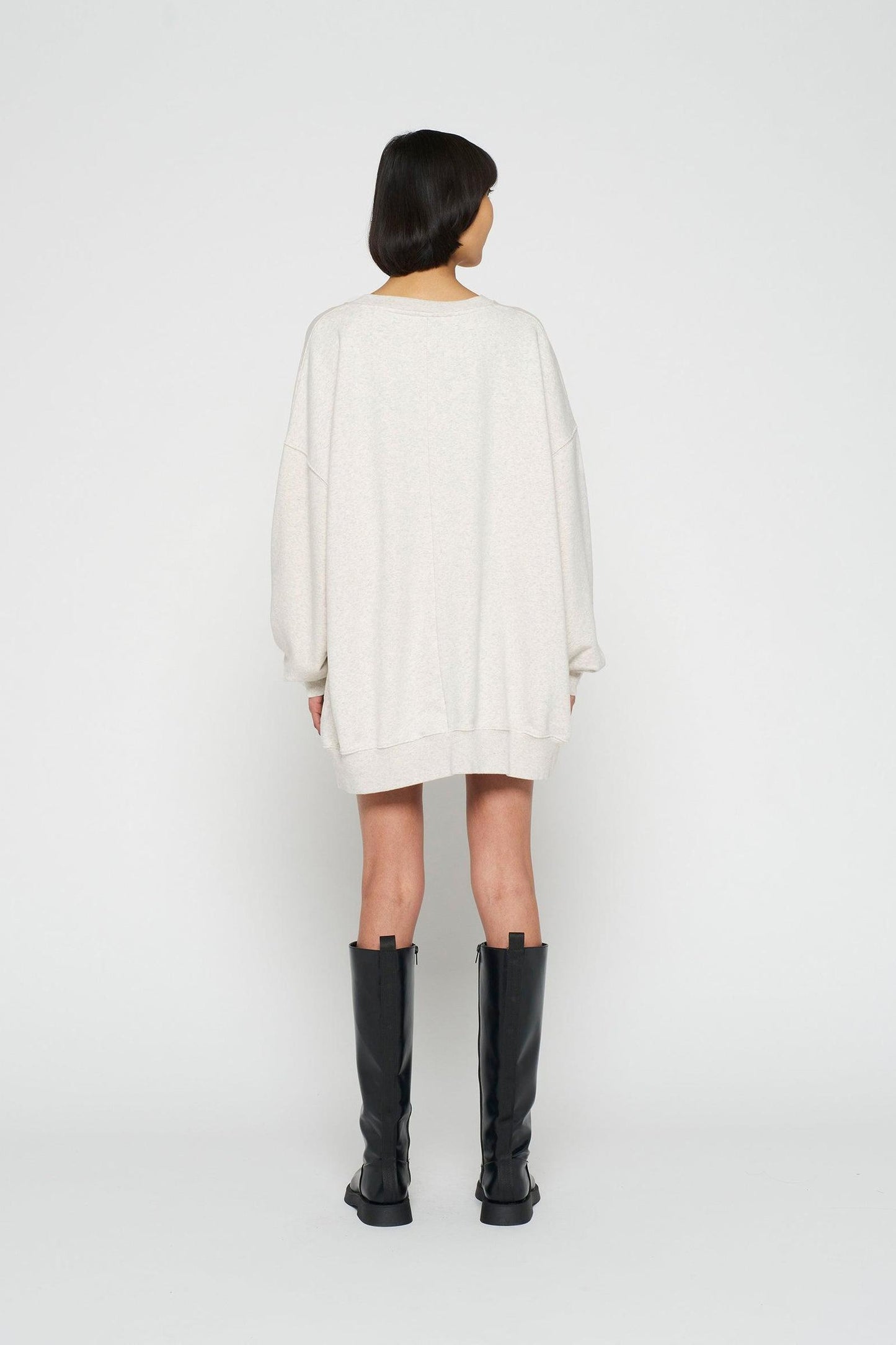 OVERSIZED STATEMENT SWEATER