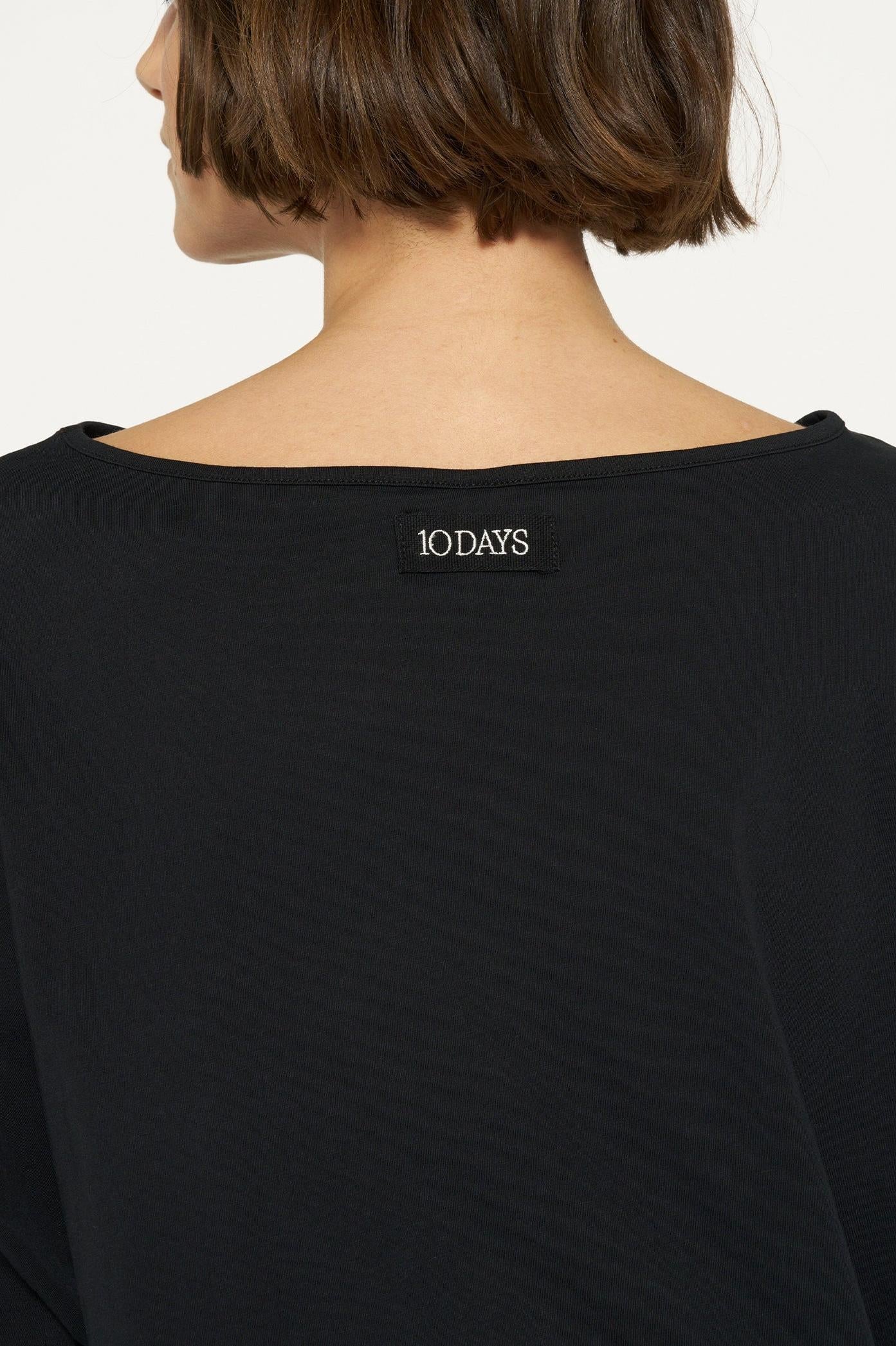 WIDE SLEEVE TEE