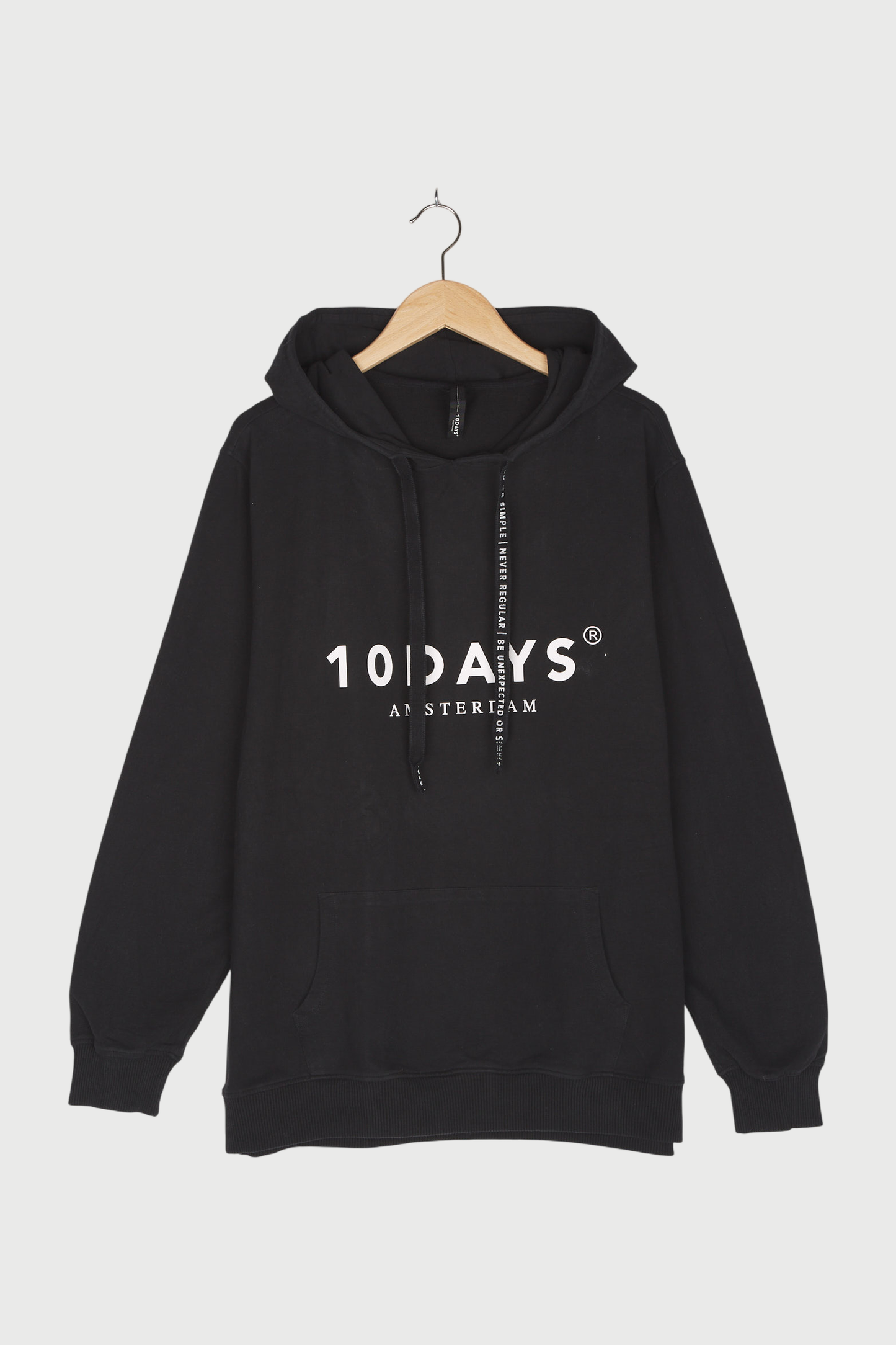 THE HOODIE