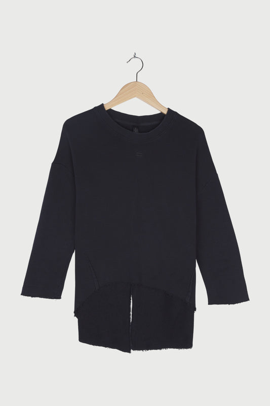 SWEATER SPLIT