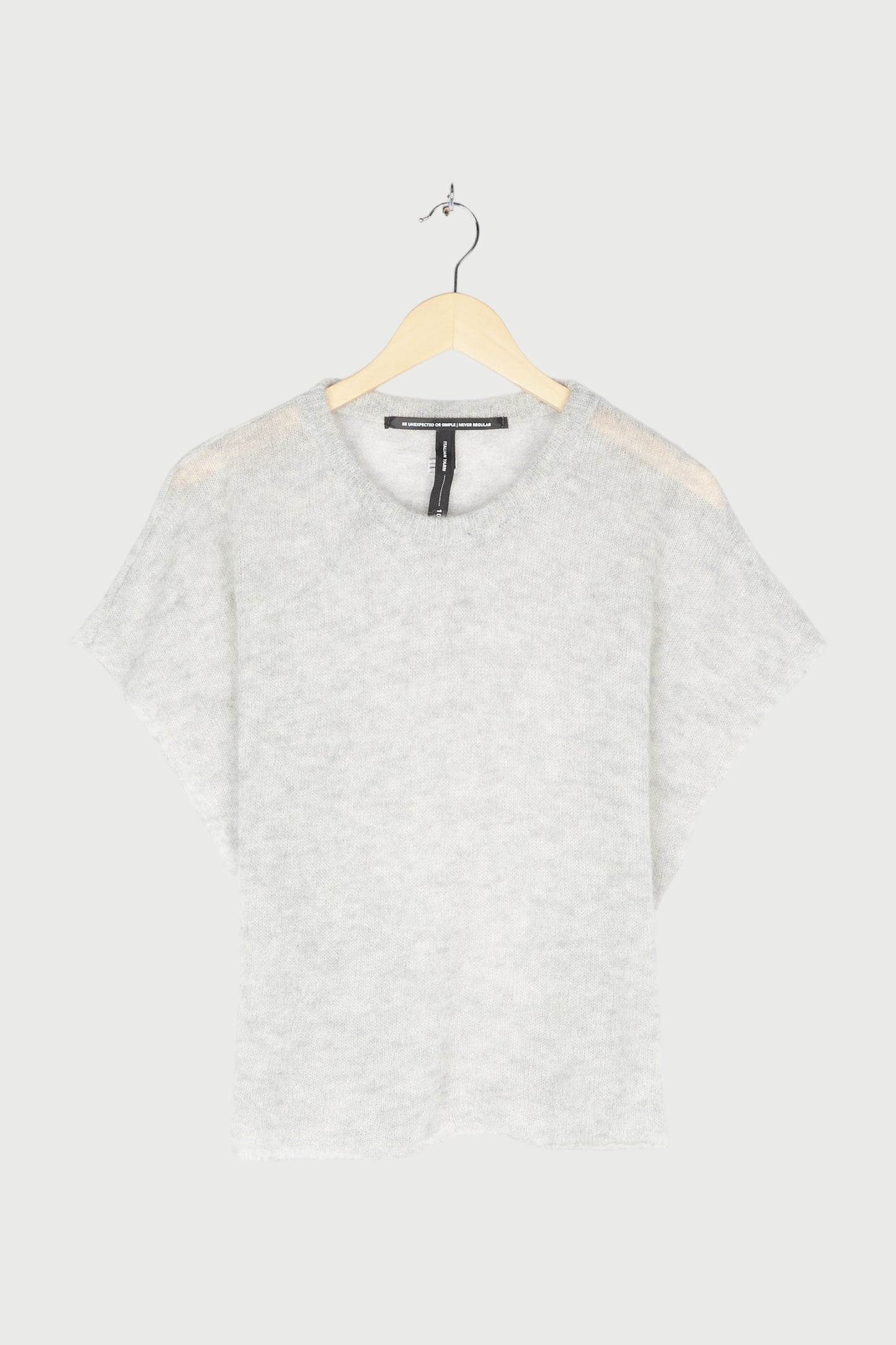 THIN KNITTED TEE
