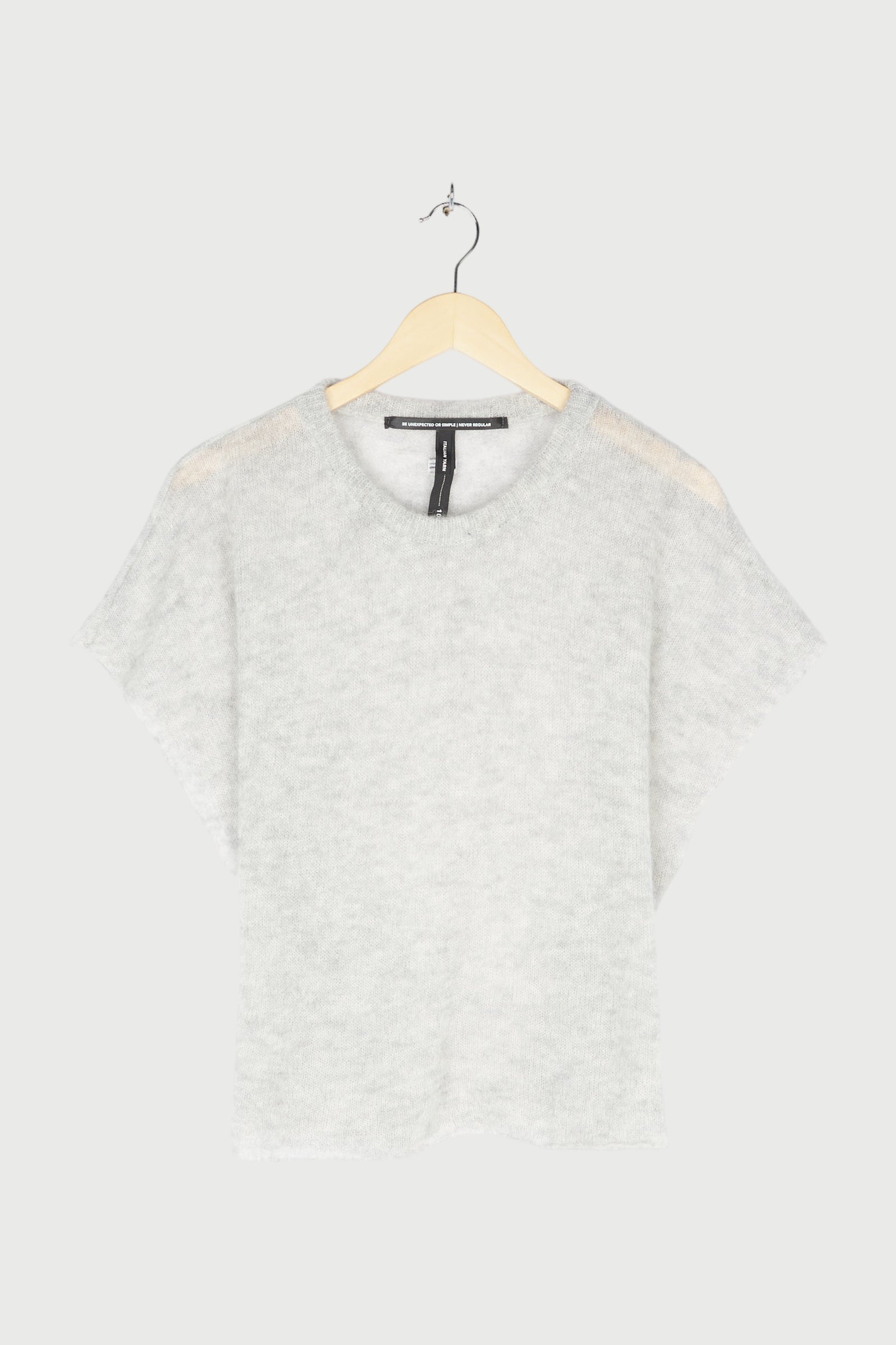 THIN KNITTED TEE