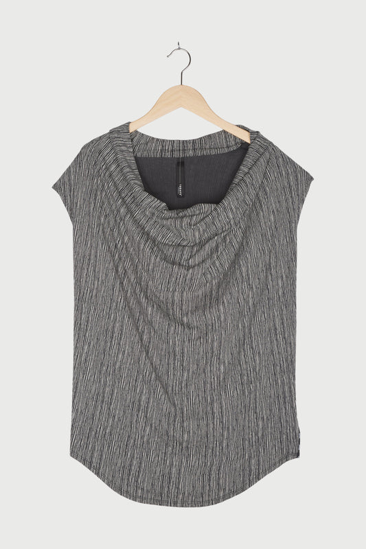 WATERFALL TOP THIN STRIPE