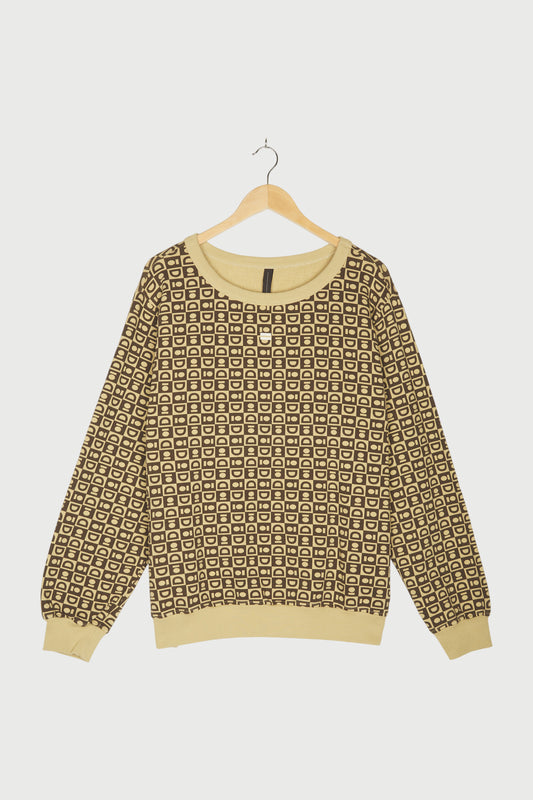 OVERSIZED SWEATER CHECK