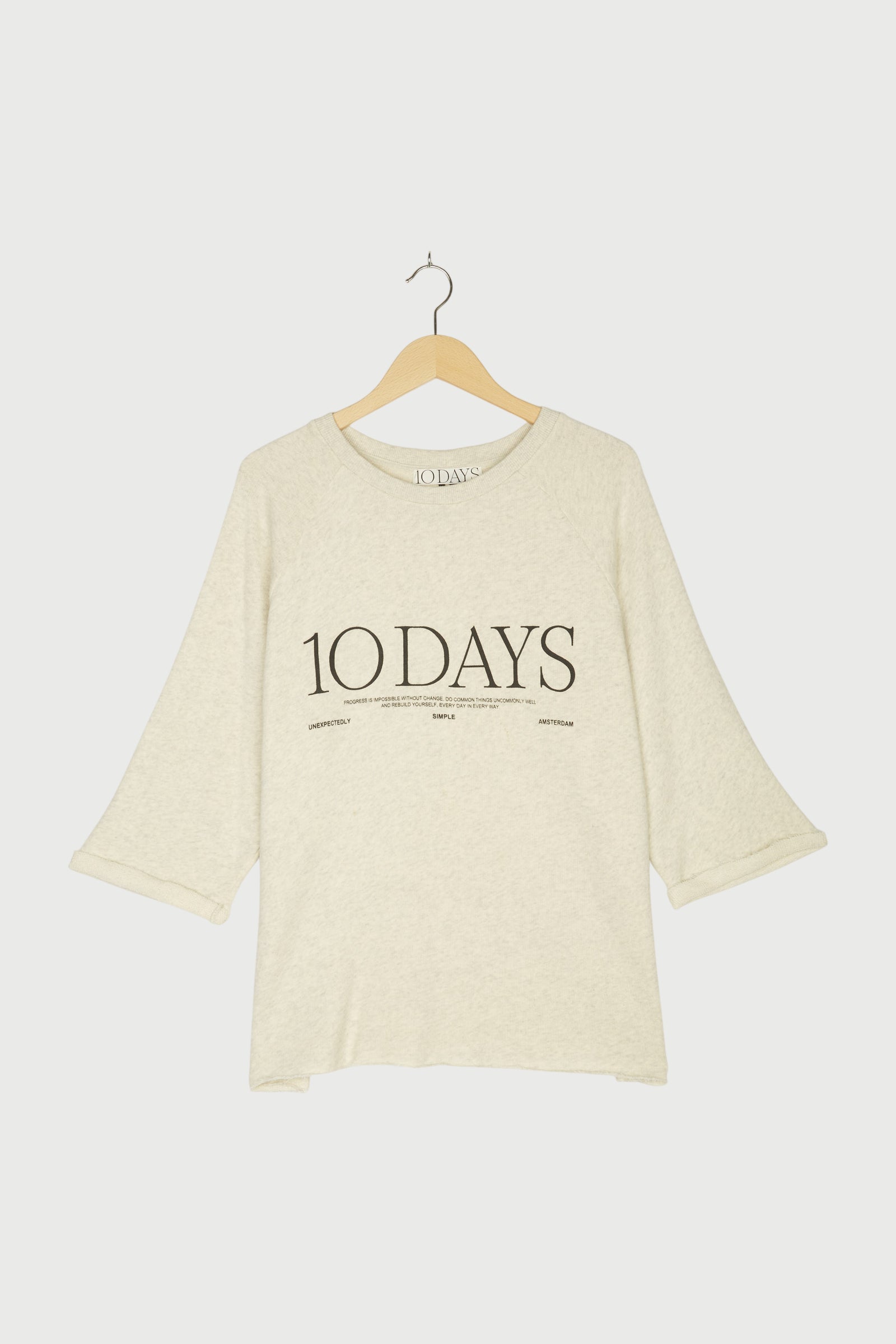 BEACH SWEATER 10DAYS