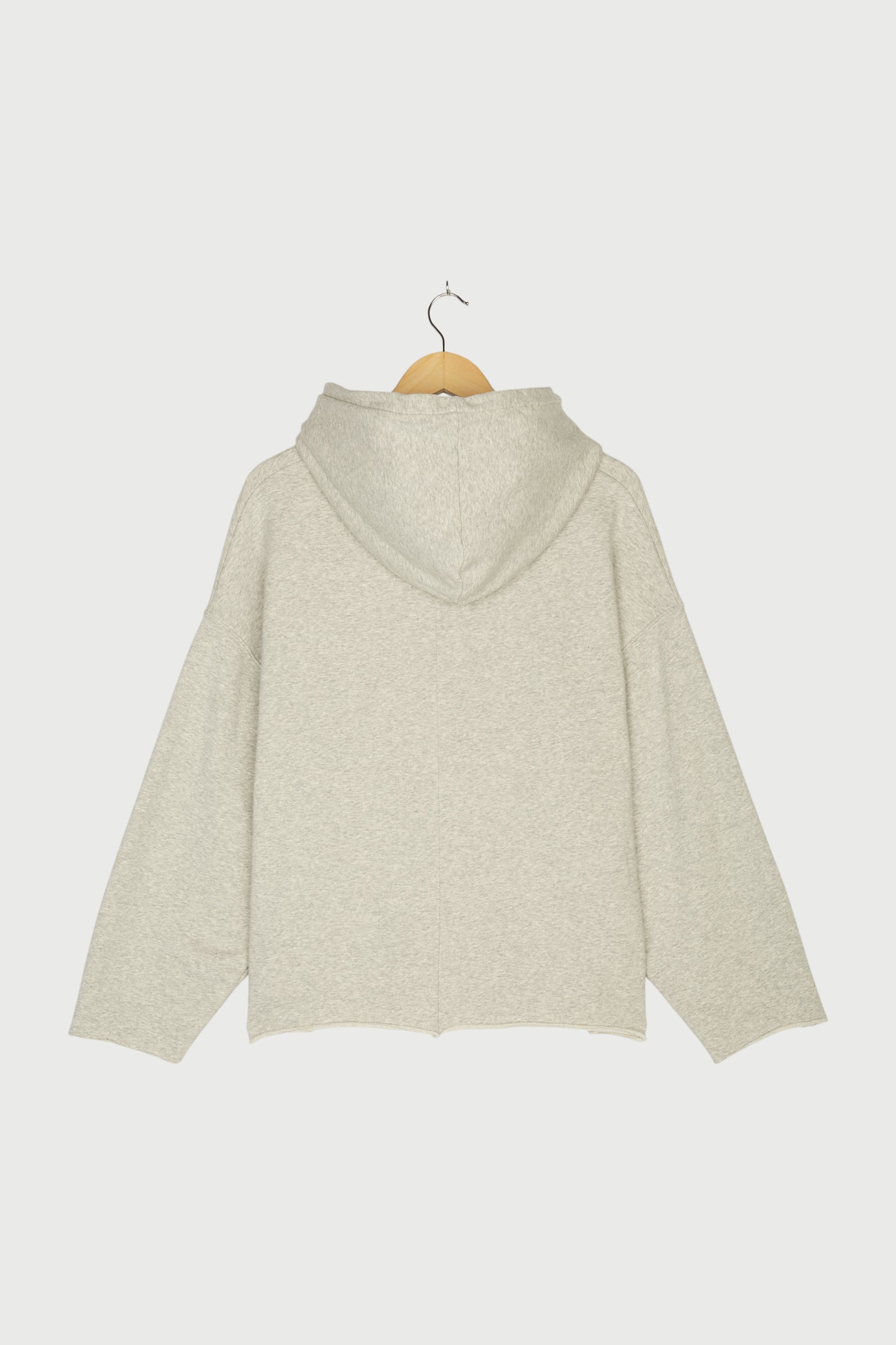 STATEMENT HOODIE