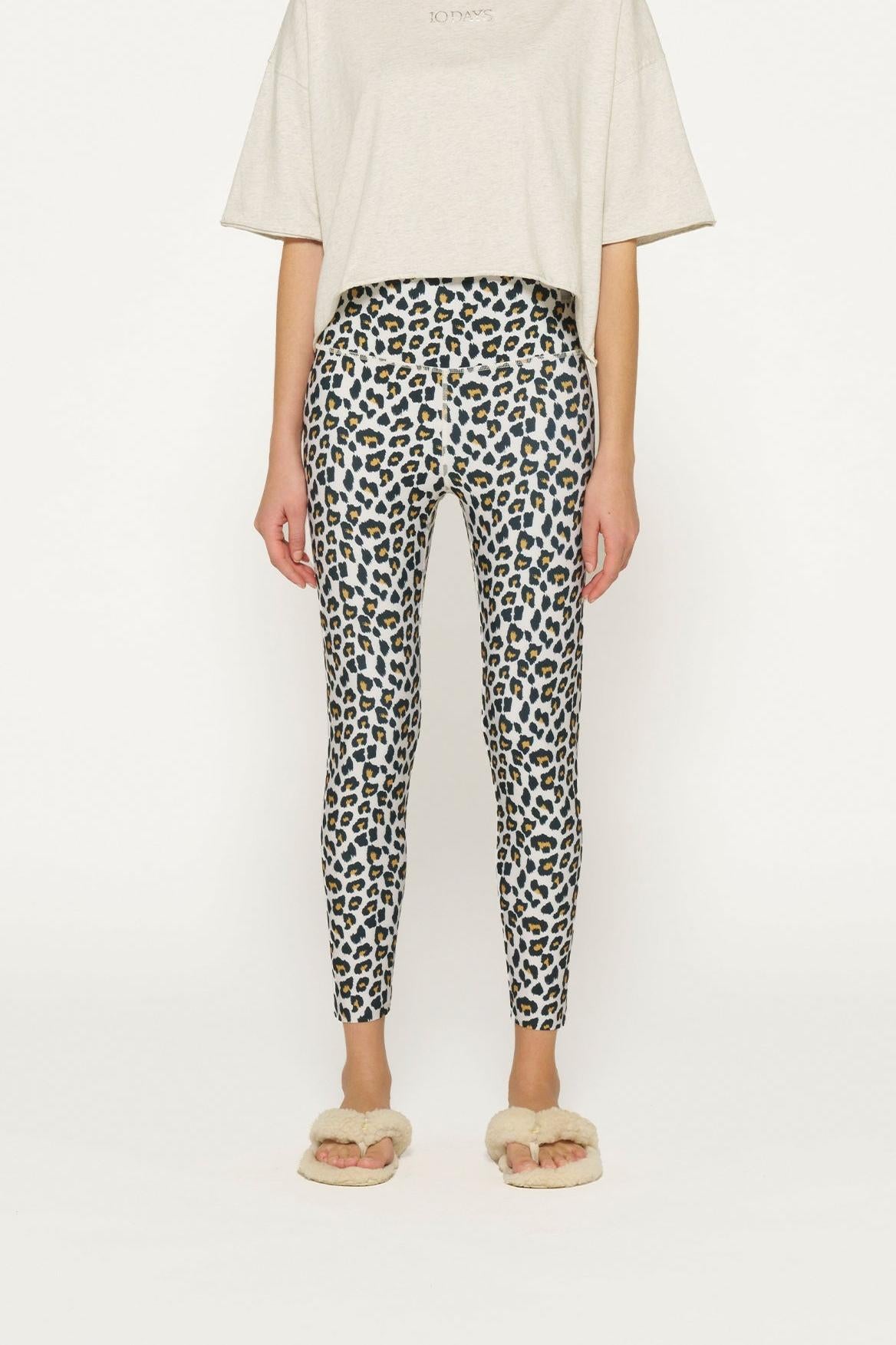 YOGA LEGGINGS LEOPARD