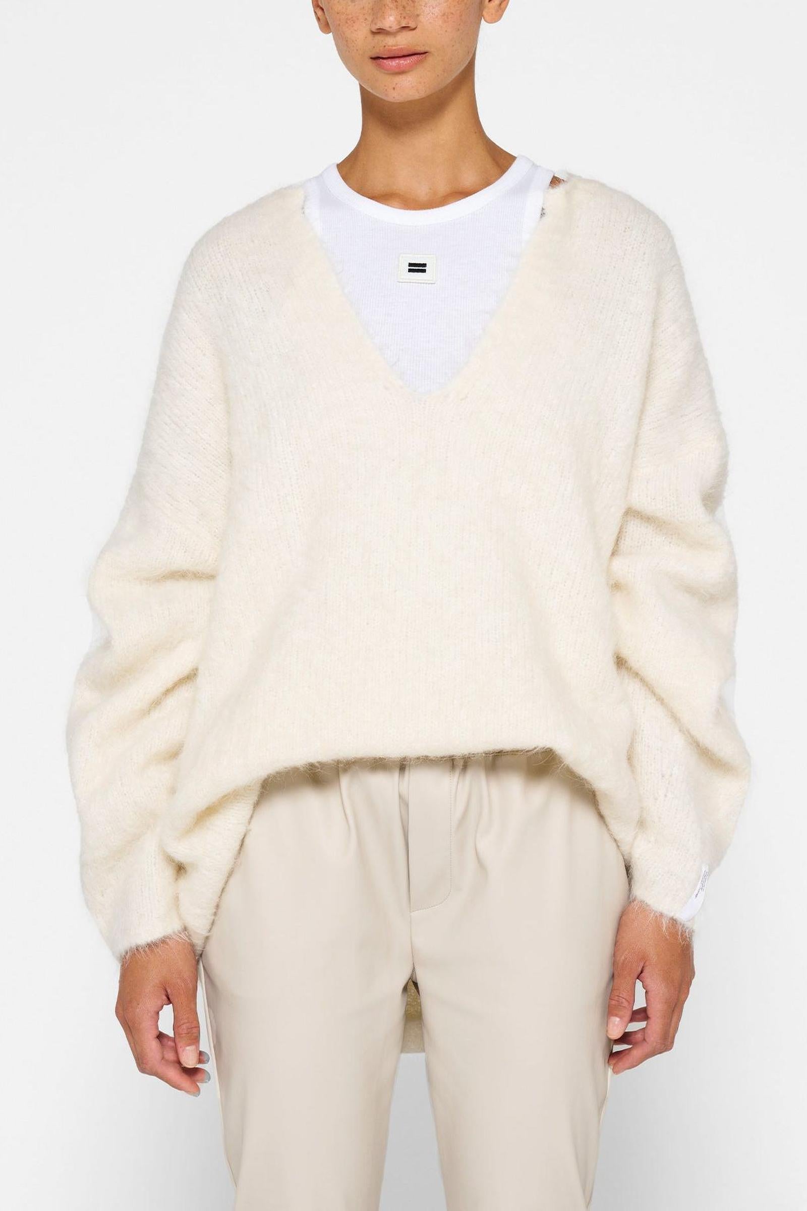 OVERSIZED SWEATER HAIRY KNIT