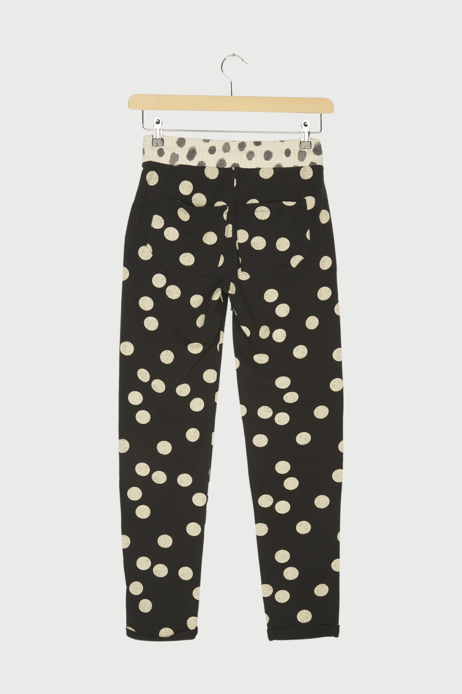 straight jogger dot