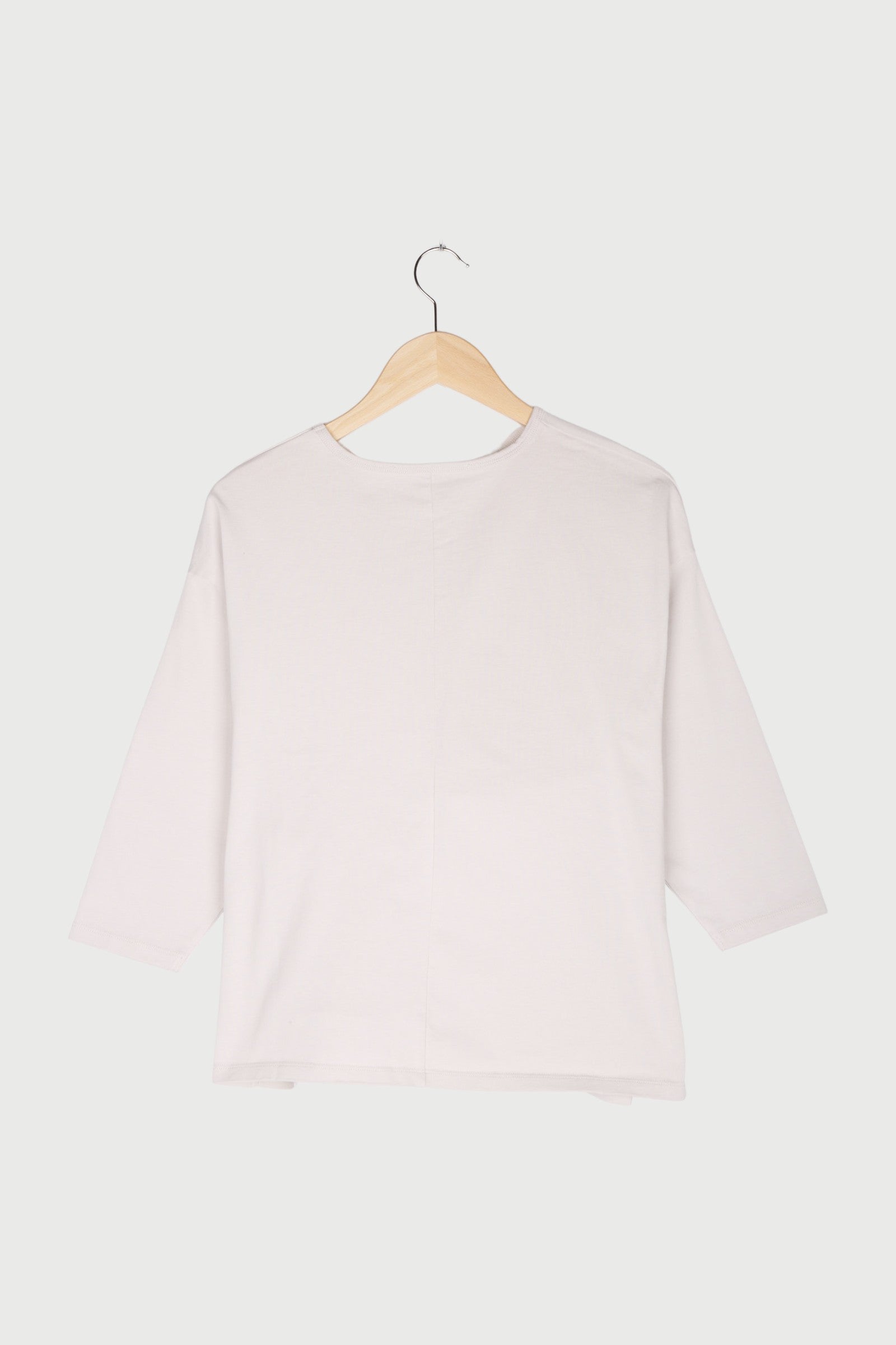 knotted tee