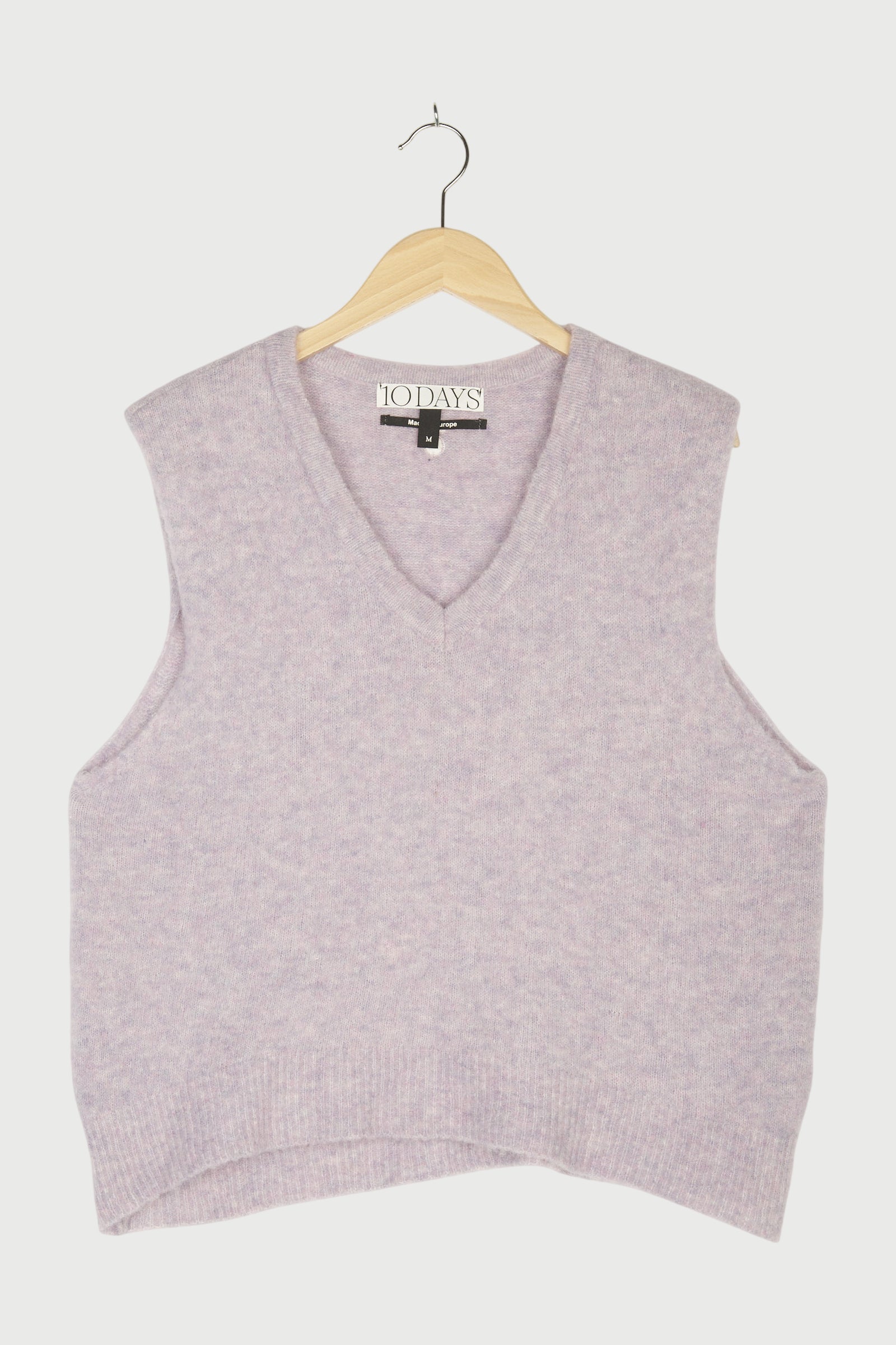 FLUFFY KNIT GILET