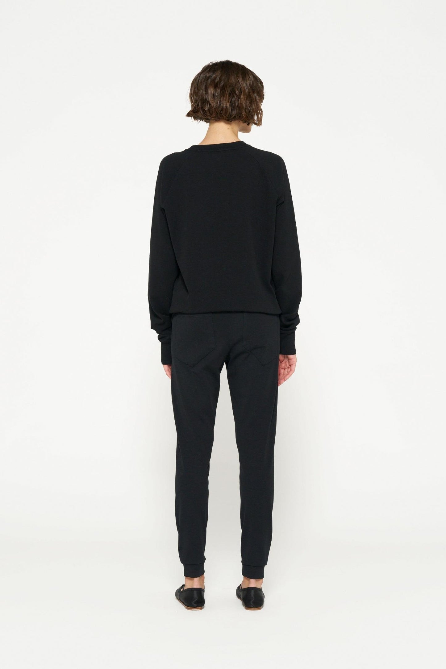 THE PERFECT SWEATER