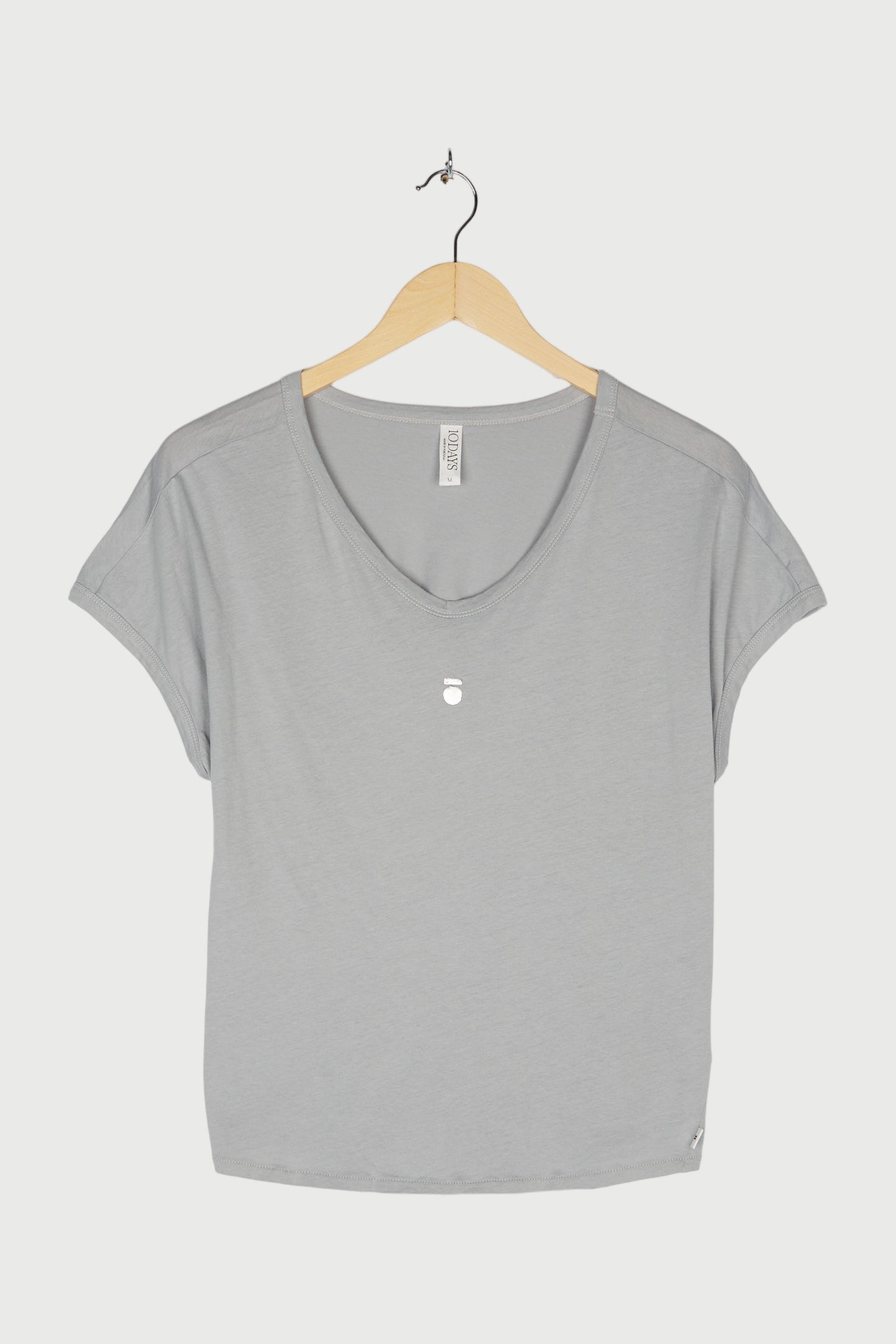 TEE MEDAL
