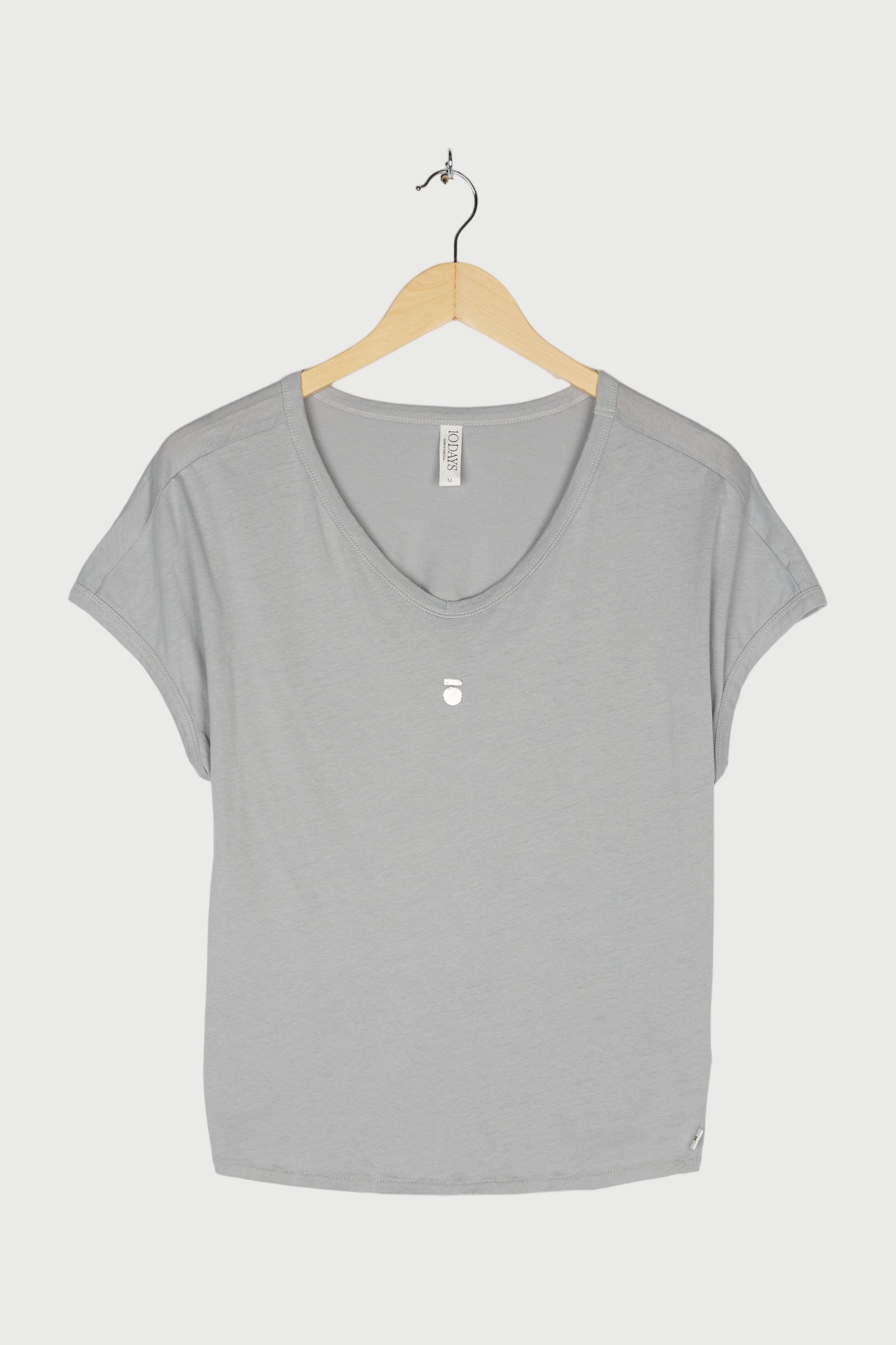 TEE MEDAL