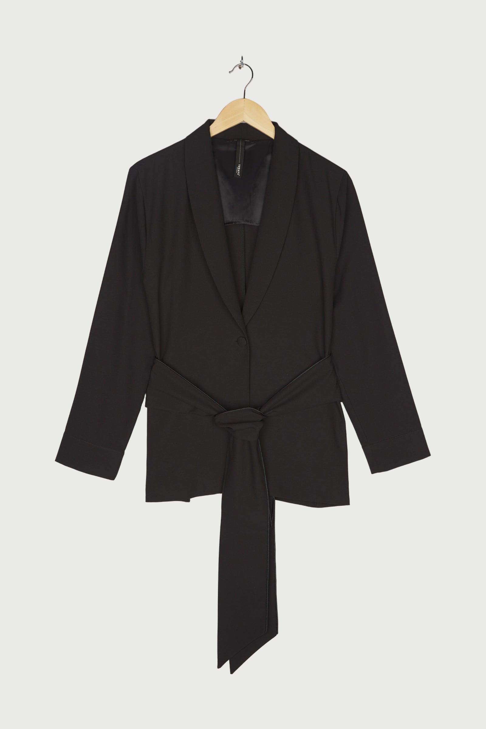 BELT WRAP BLAZER
