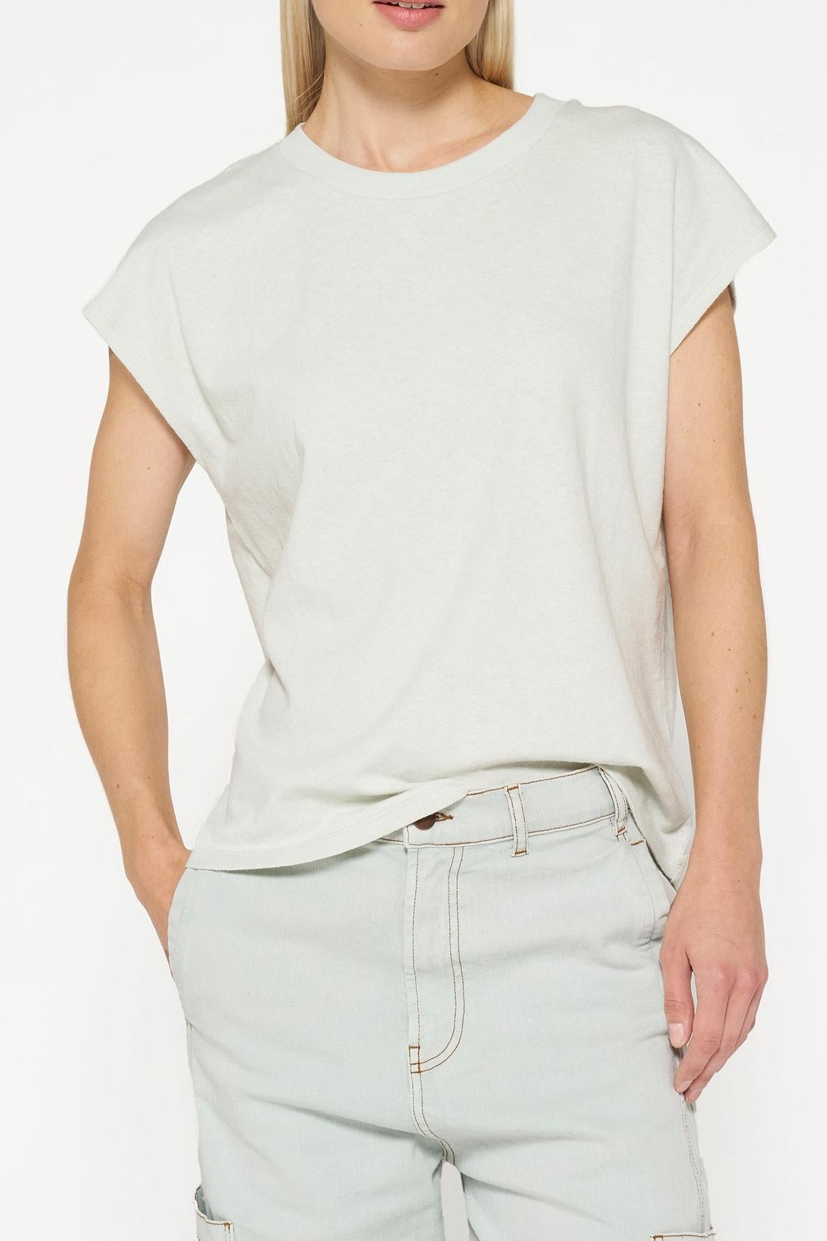 TEE LINEN