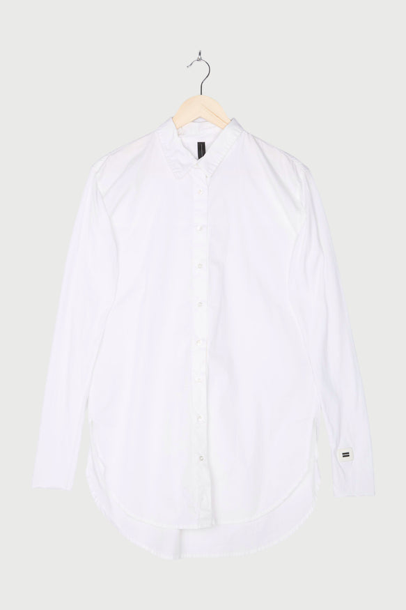 THE WHITE SHIRT