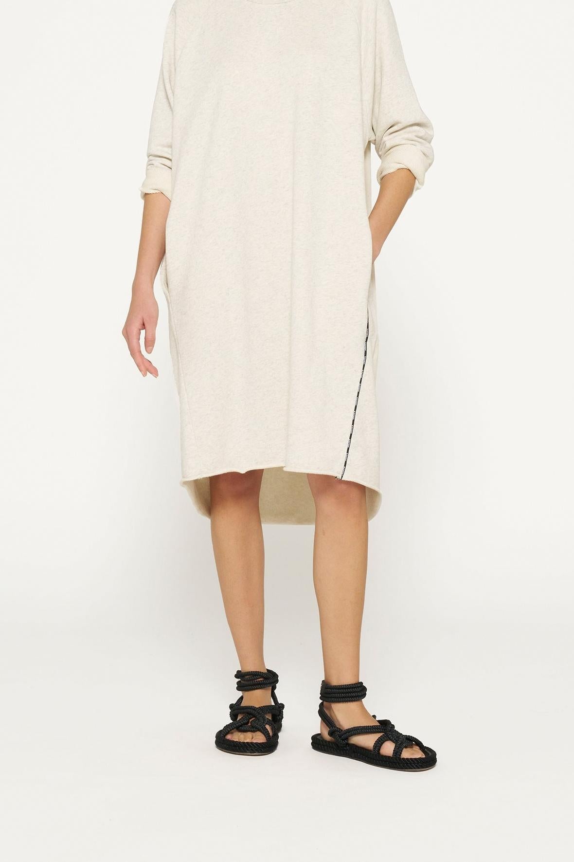 BEACH DRESS