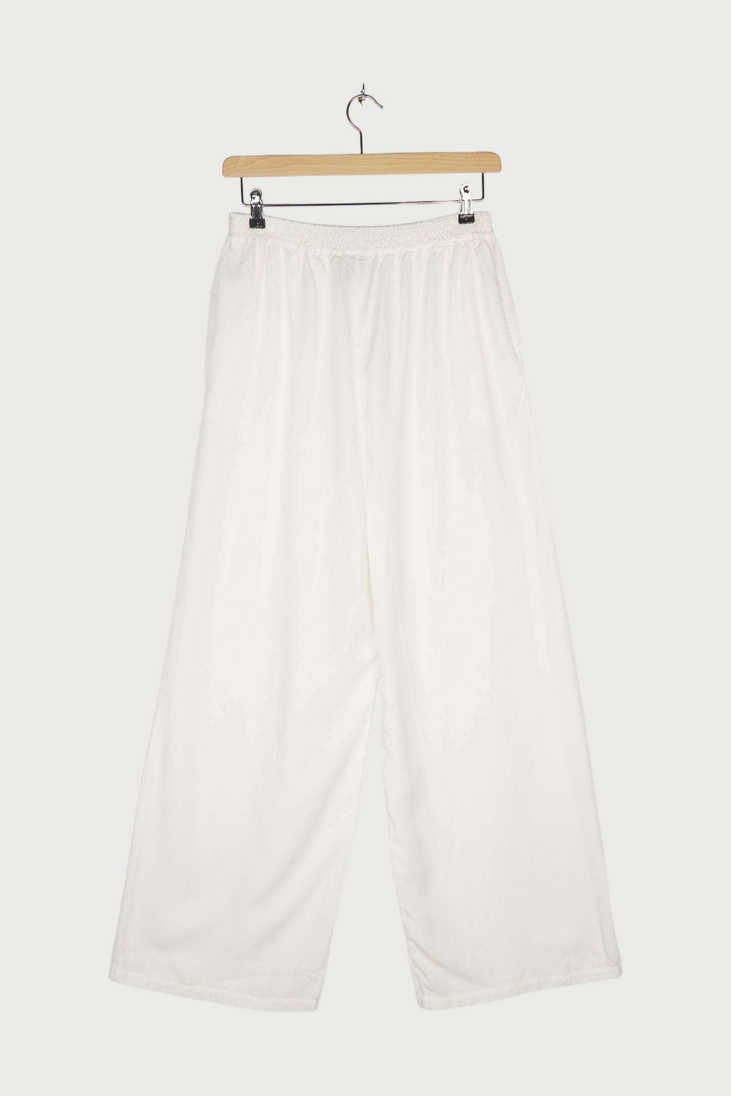 FLOWY WOVEN PANTS