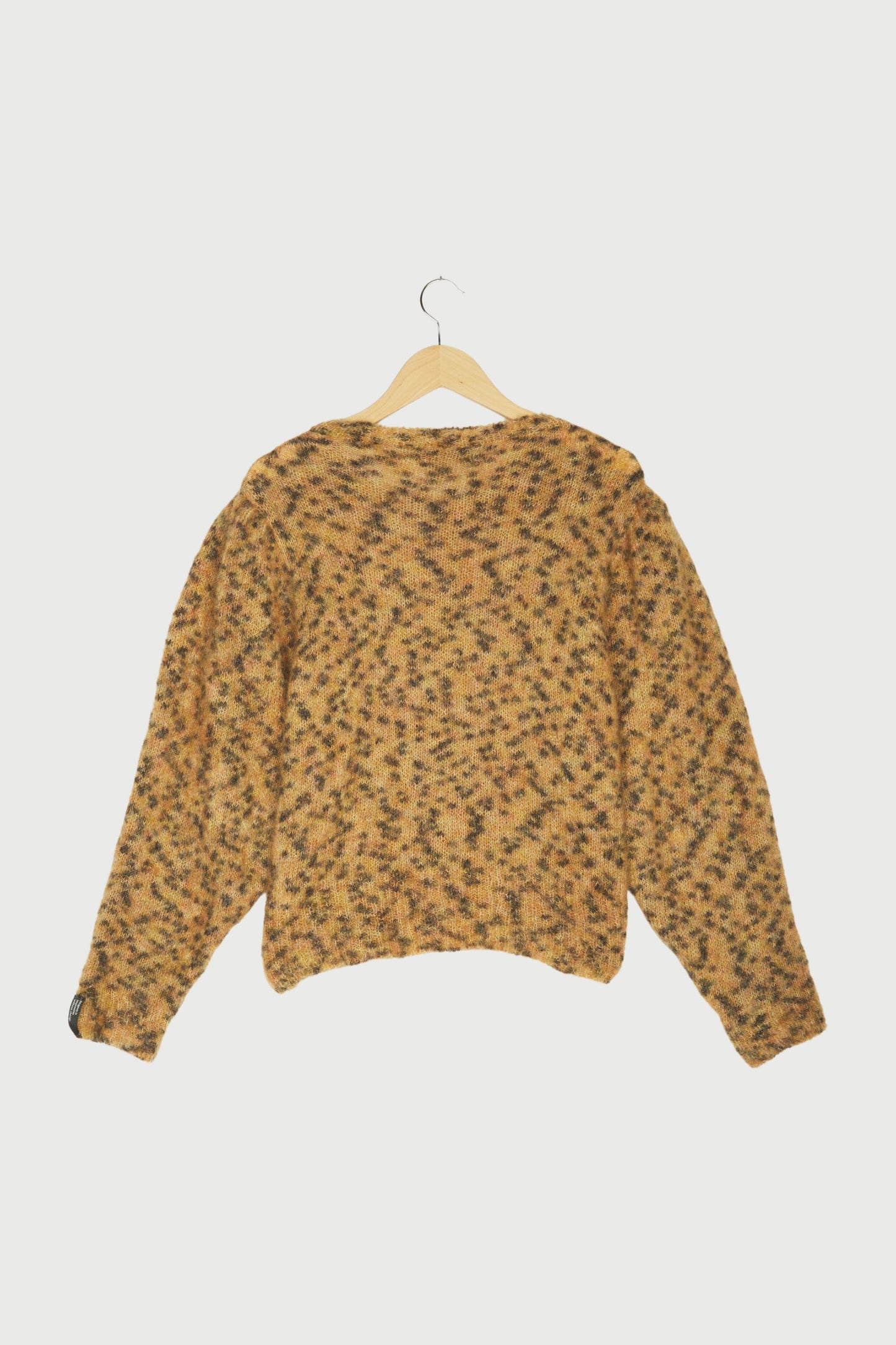 puffed sweater knit leopard