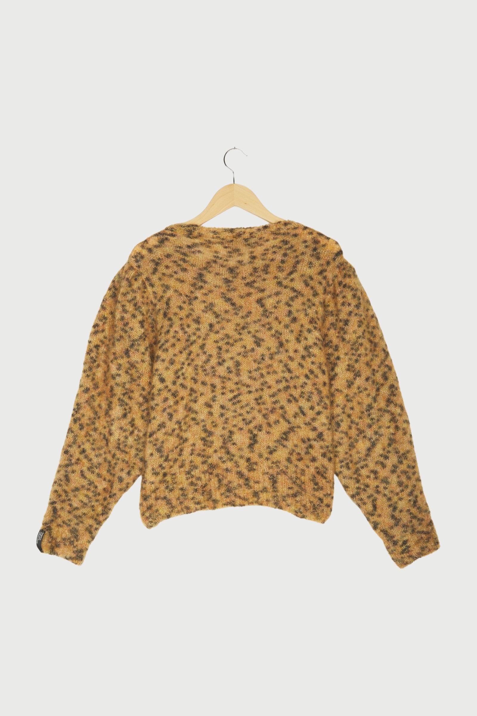 puffed sweater knit leopard