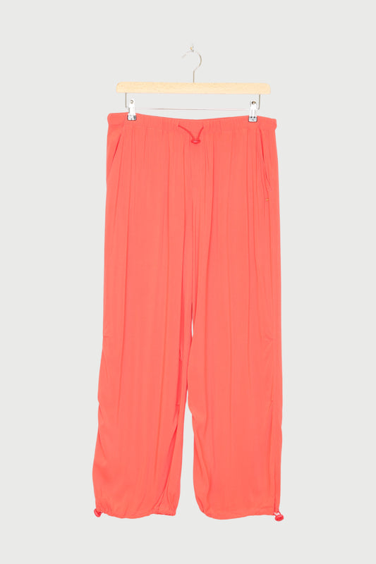 PARACHUTE PANTS