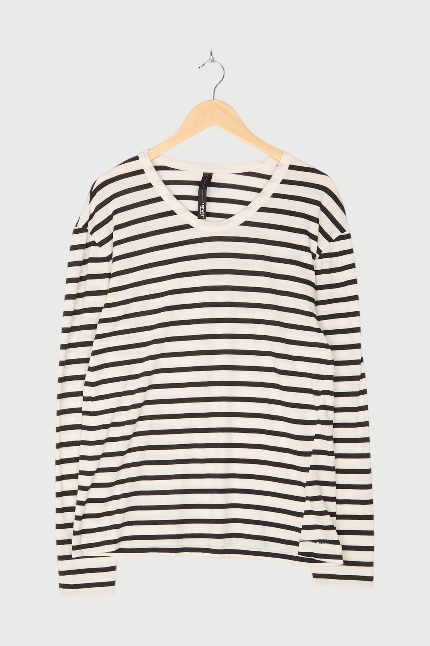 LONGSLEEVE TEE STRIPES