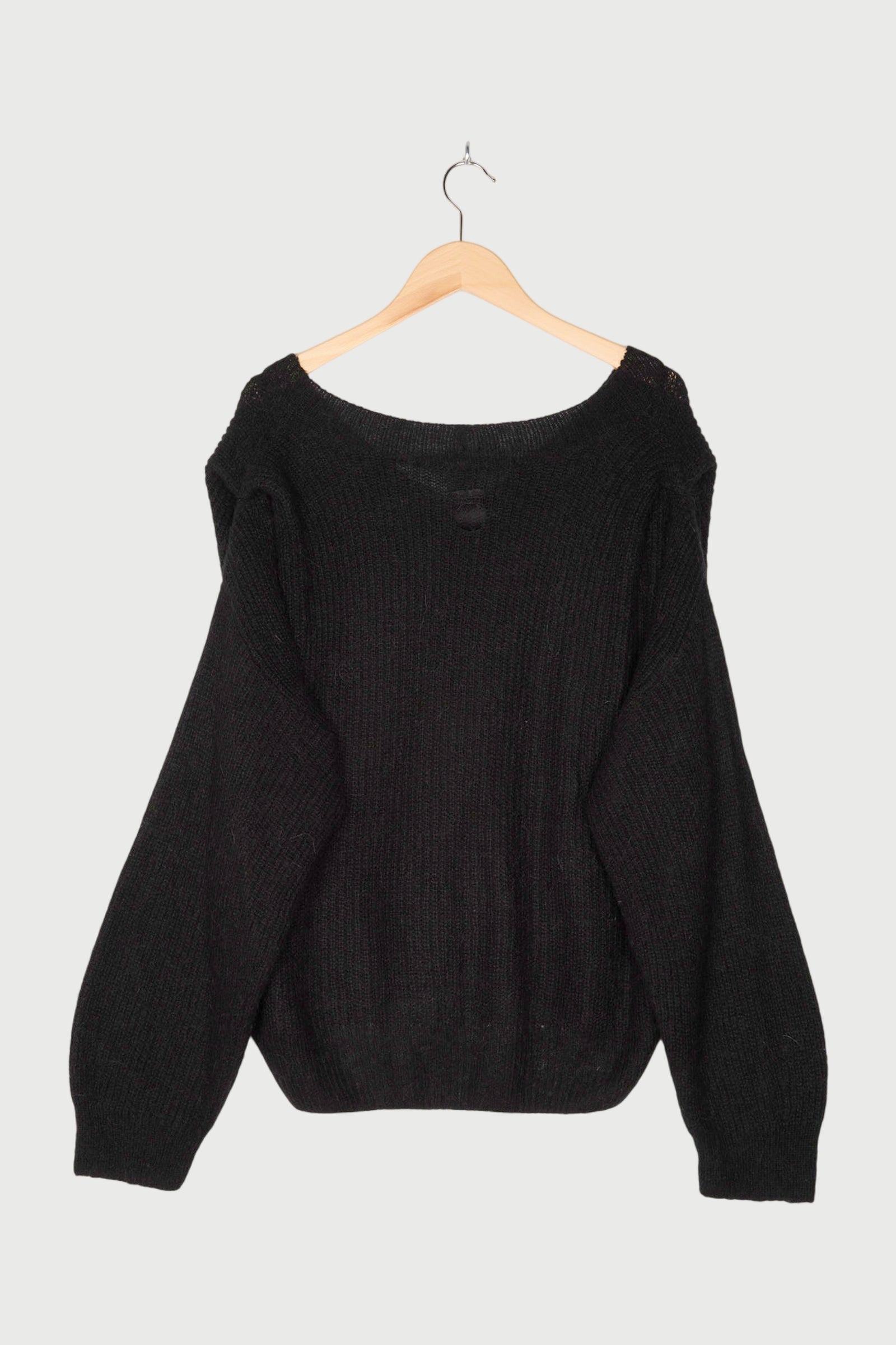 BIG SHOULDER SWEATER