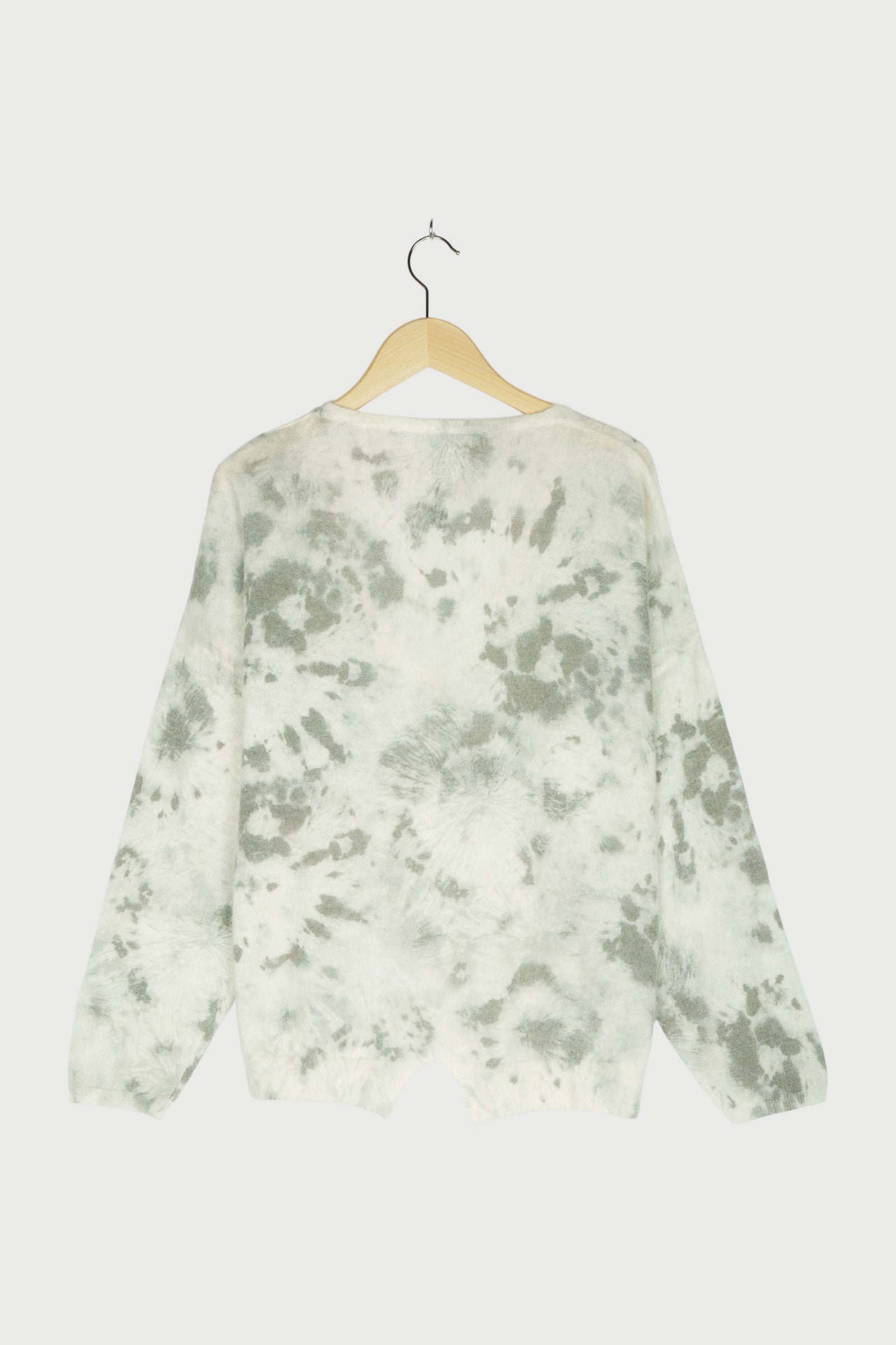 SWEATER BLEACH DYE