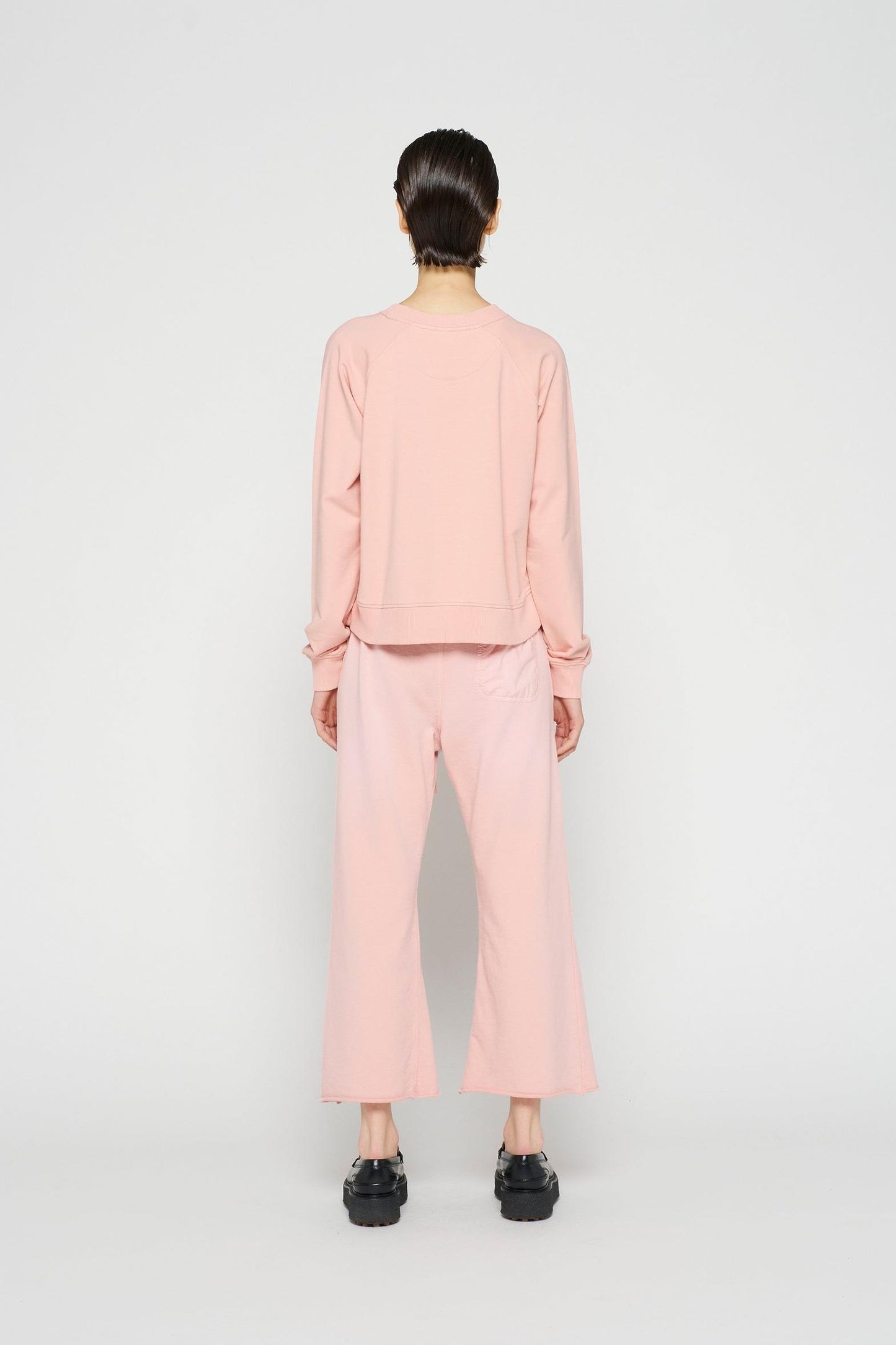 CROPPED ICON SWEATER