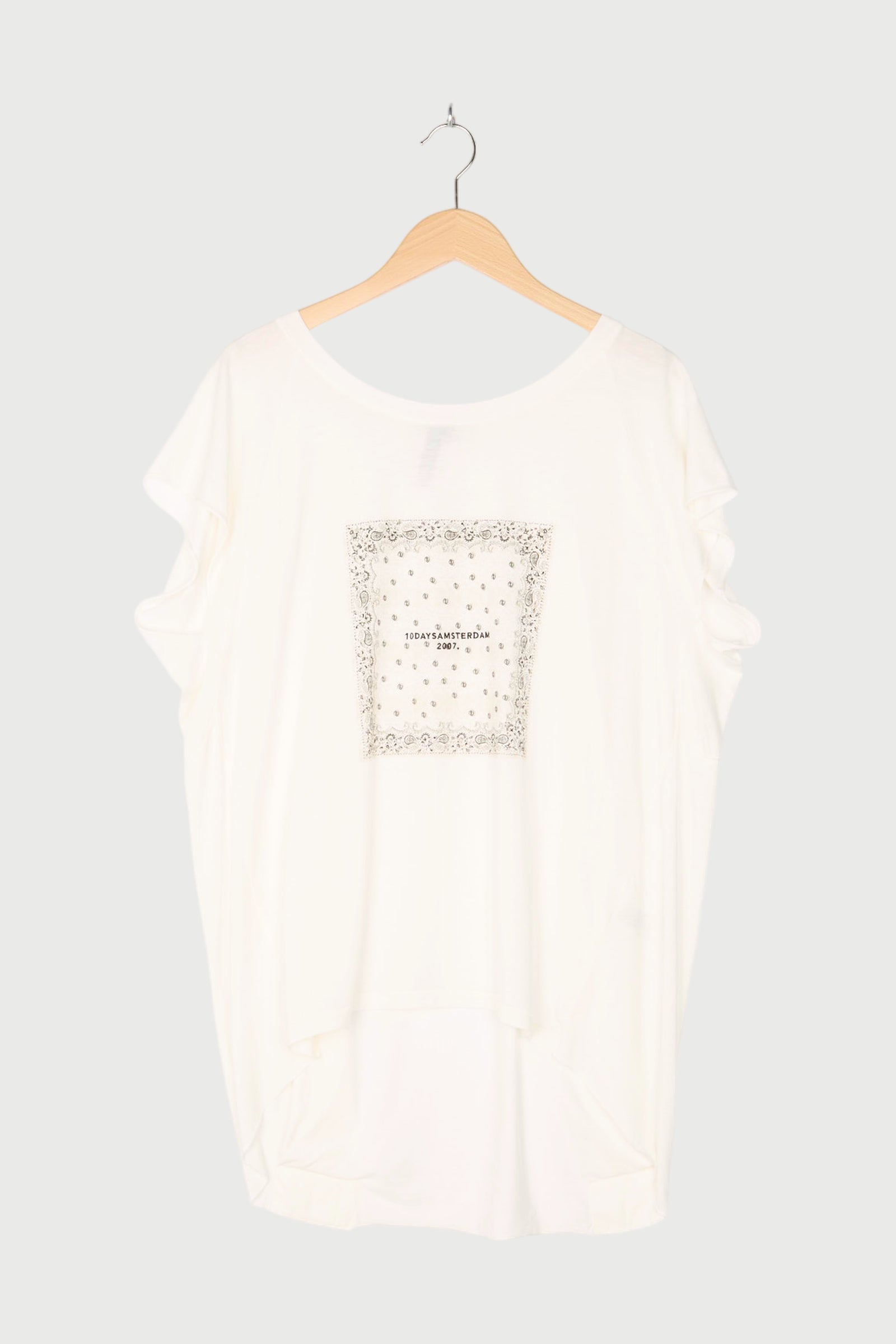 THE TEE PAISLEY