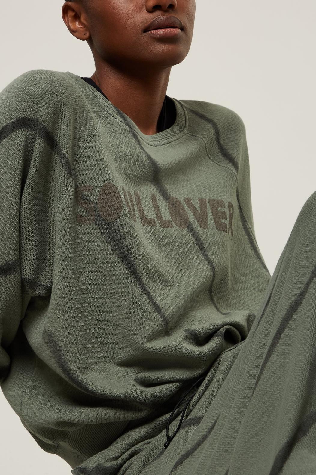 SWEATER SOUL SPRAY DYE