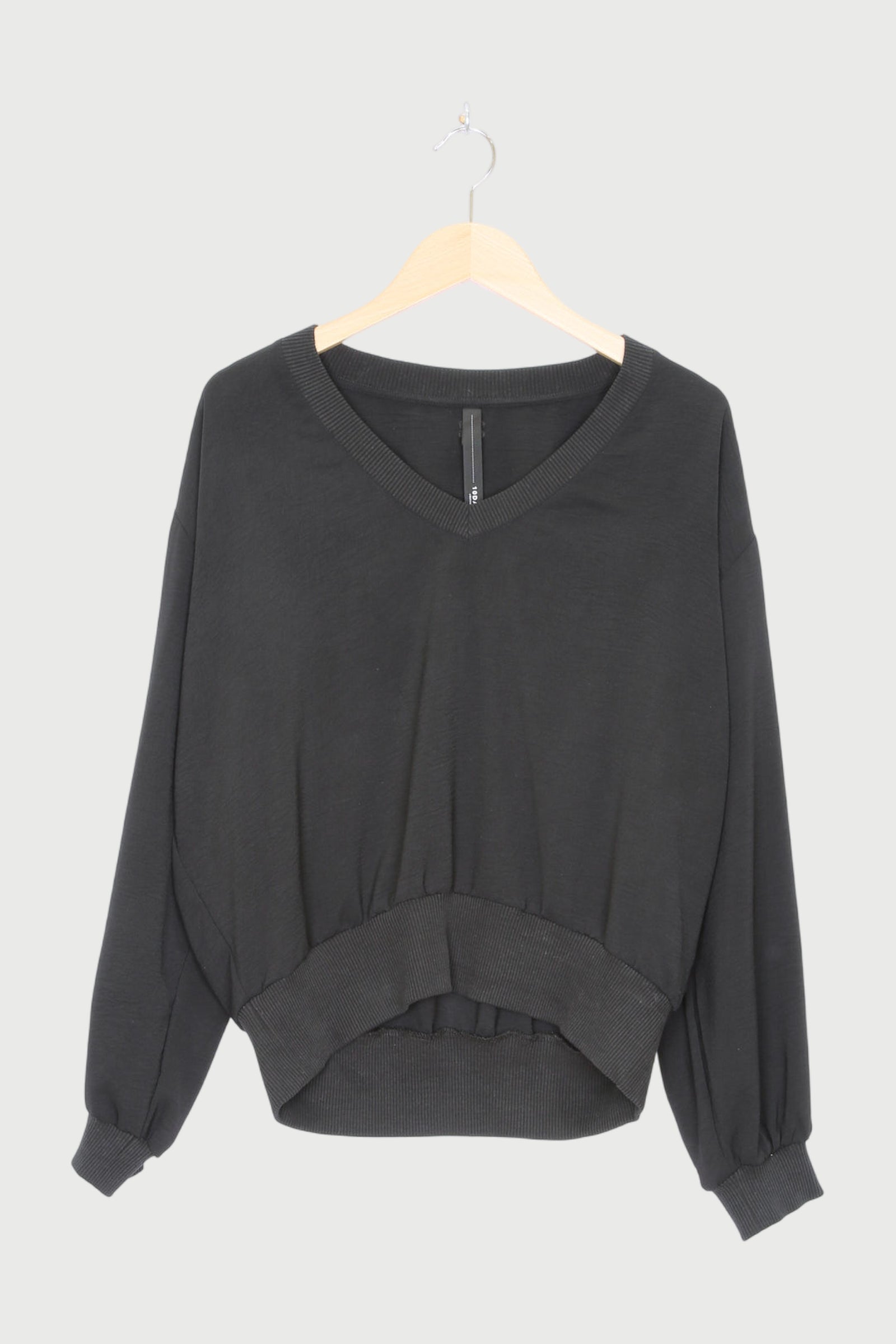 V-NECK BLOUSE SOFT CREPE