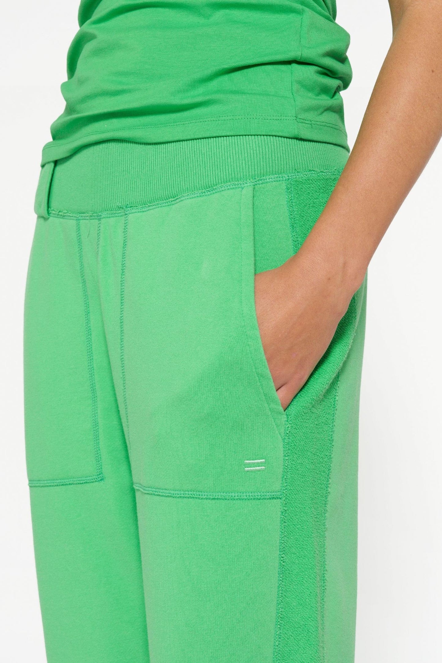 SIDE PANEL JOGGER