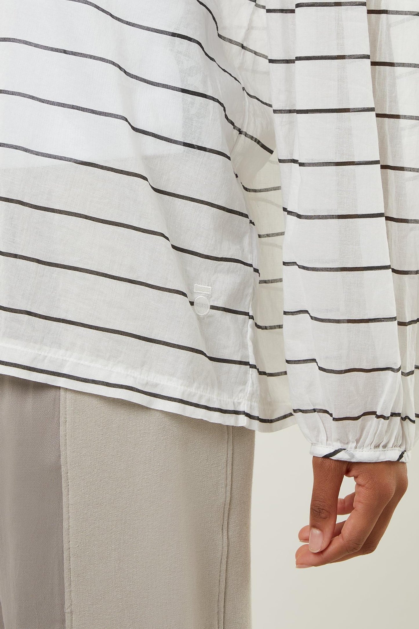 BALLOON SLEEVE BLOUSE STRIPE