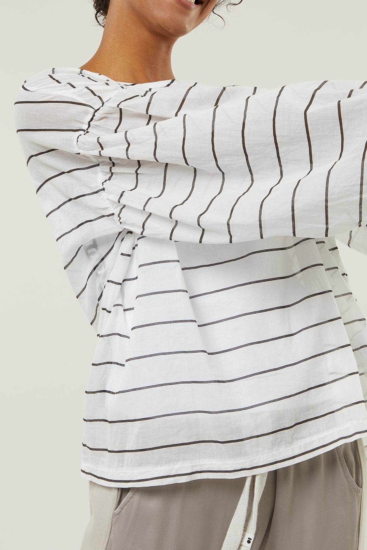 BALLOON SLEEVE BLOUSE STRIPE