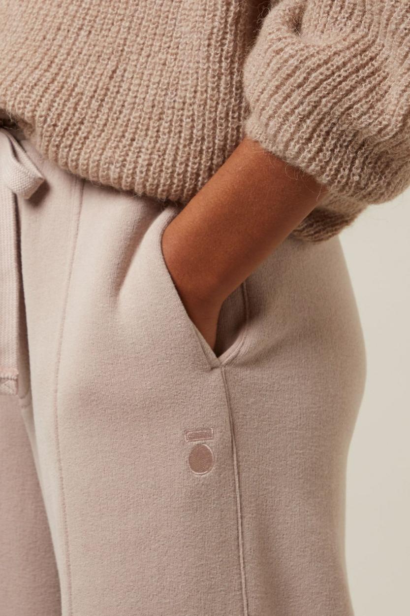LOOSE JOGGER