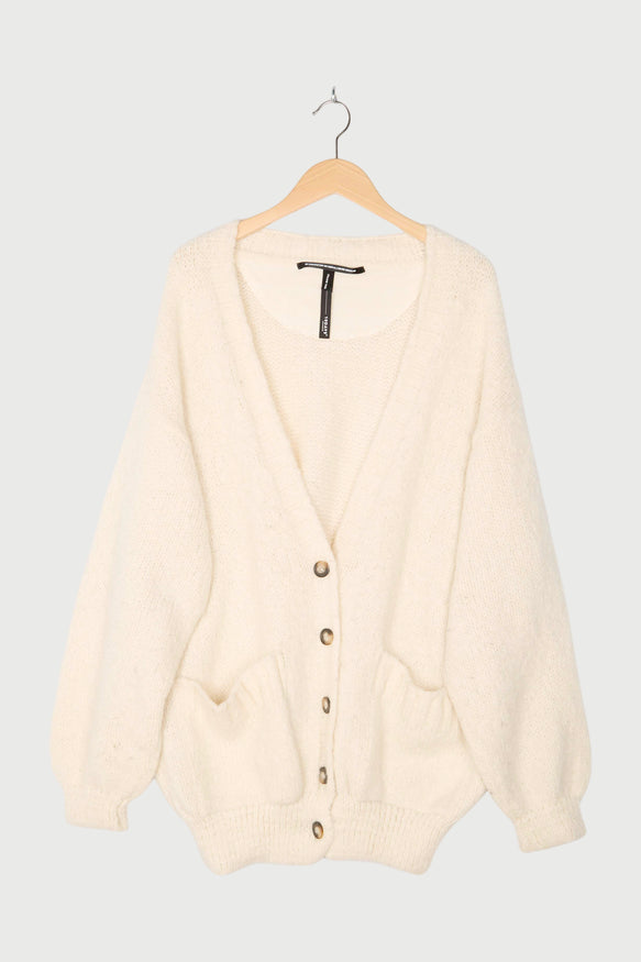STATEMENT CARDIGAN