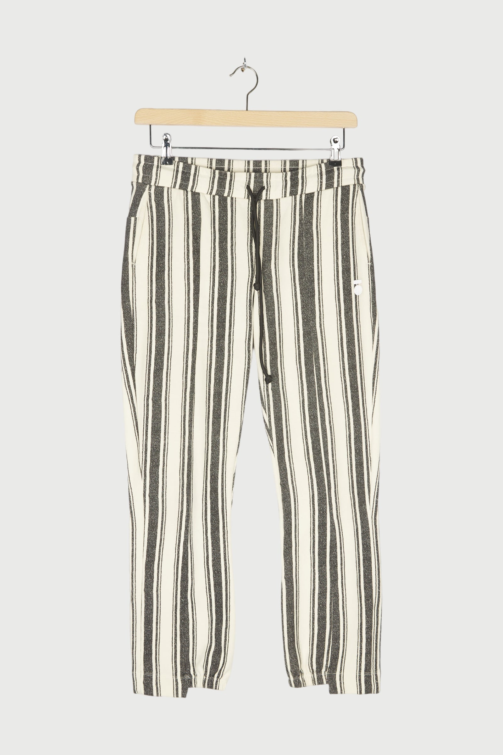 STRAIGHT JOGGER STRIPES