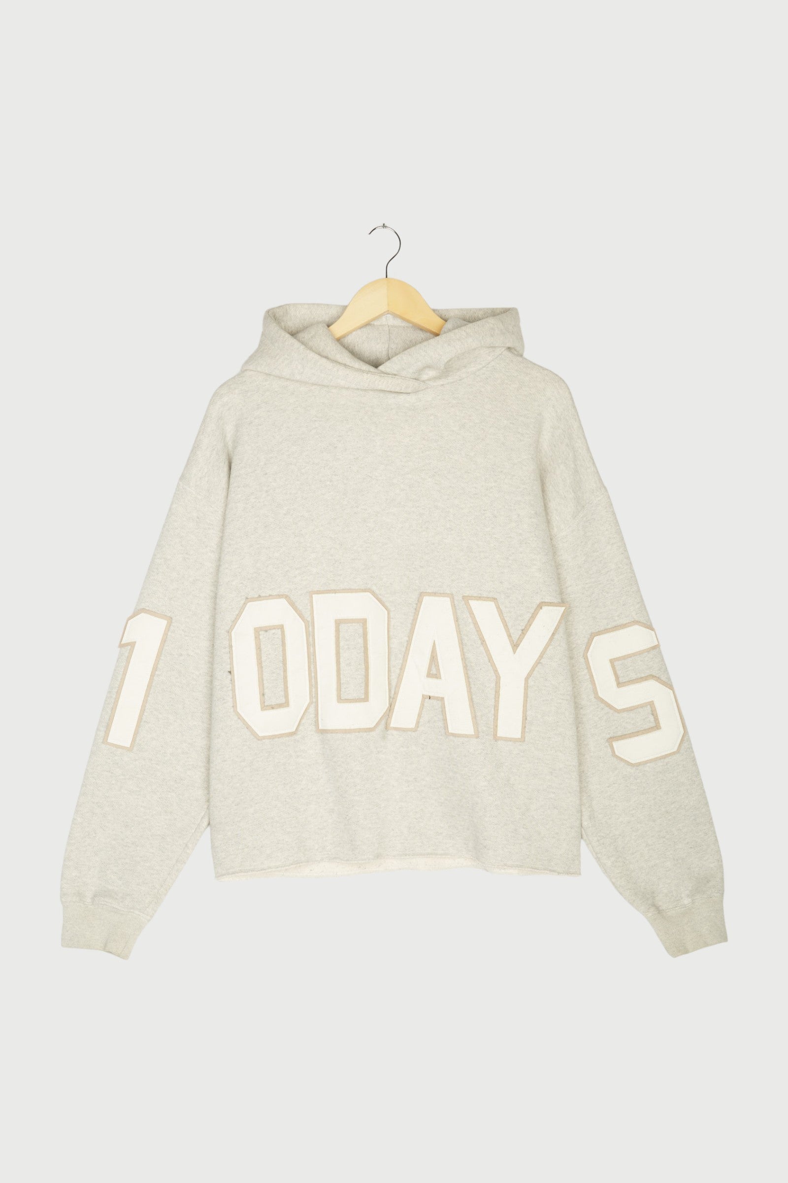 HOODIE LOGO PATCH