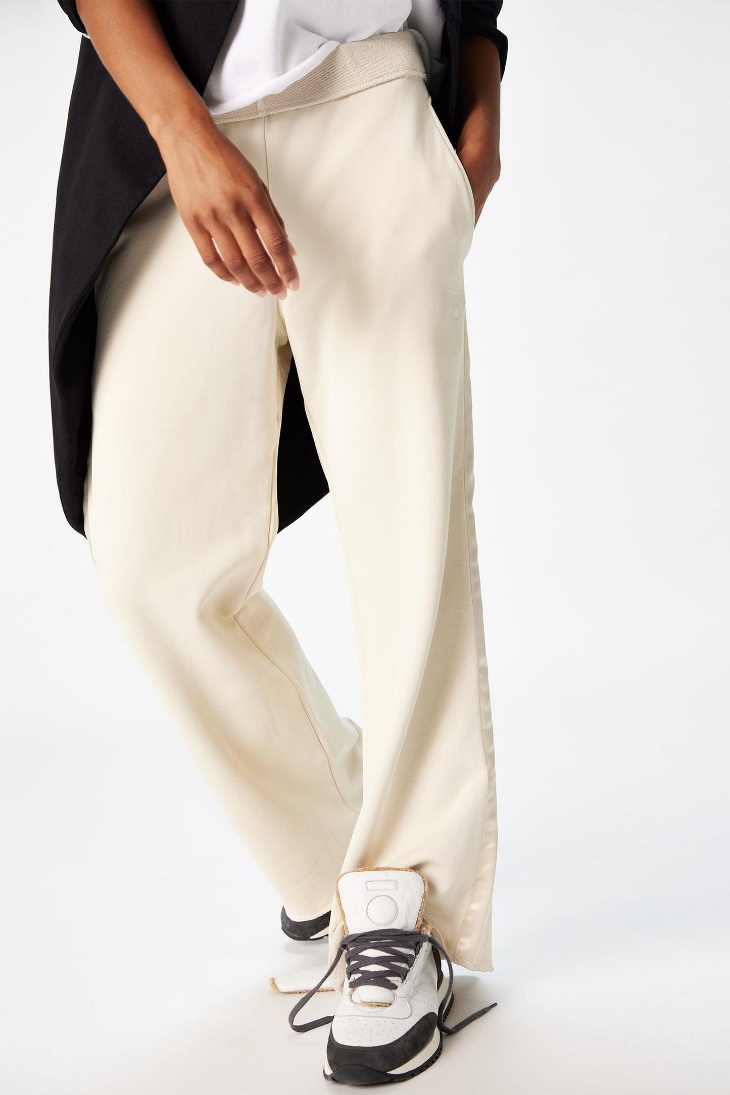 FOLDED WAISTBAND JOGGER